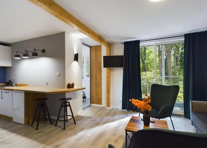 Dabrowka Exclusive - W Parku Lesnym, Sauna, Апартаменты Еленя-Гура